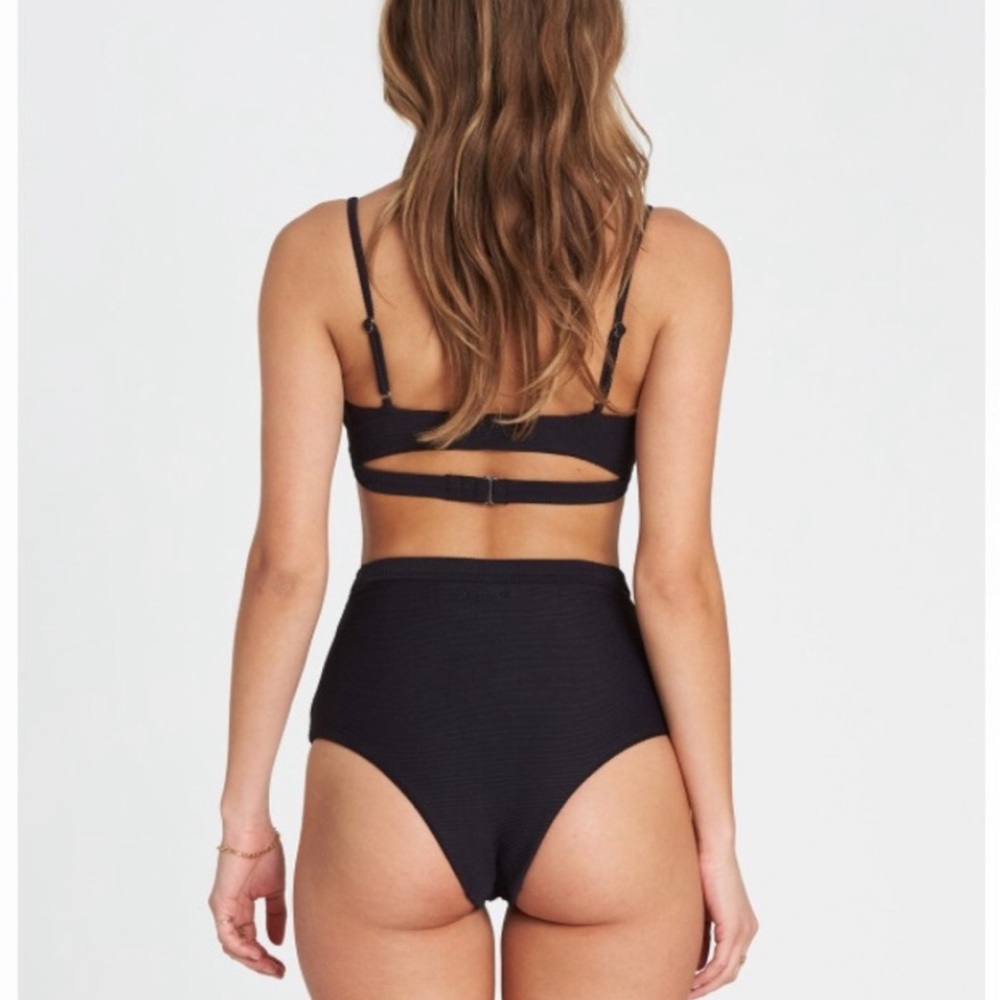 🔥🔥BILLABONG - TANLINES RETRO BIKINI SET🔥🔥 - Picture 4 of 7